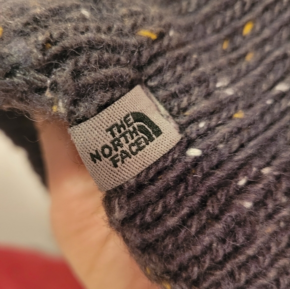 The North Face Wool Hat - Picture 2 of 2